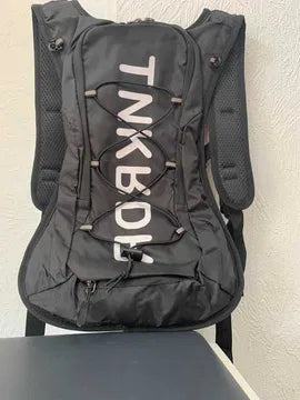 Sac à Dos de Course avec Réservoir d'Eau Intégré  – Hydratation Pratique et Confortable 🏃‍♂️💦